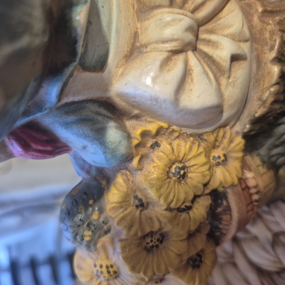 Vintage Charming Ceramic Figurine with Child And Raggety Ann Doll 1974 - Picture 6 of 9